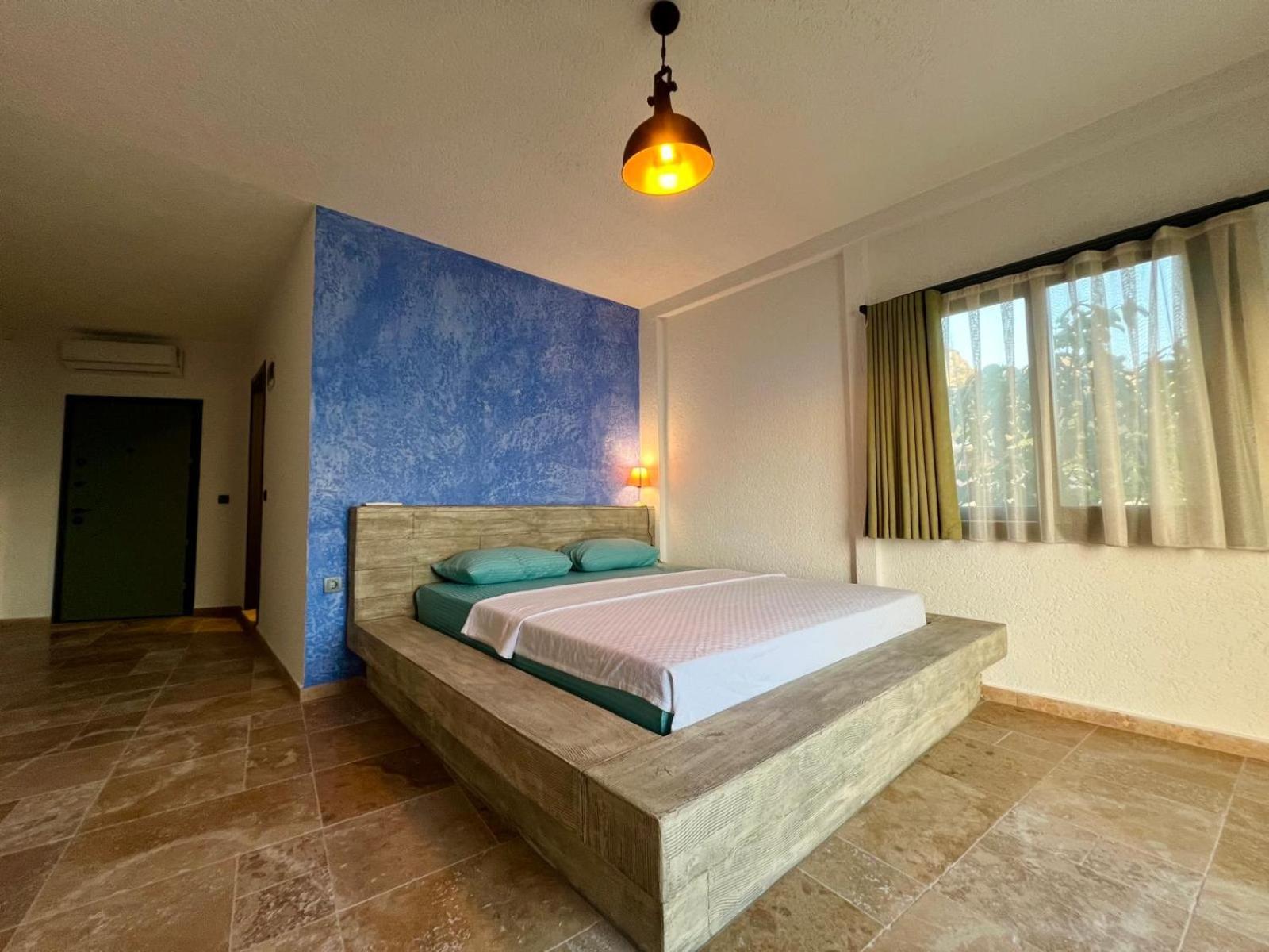 Bed & Breakfast Elm *
